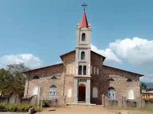 Église Catholique Saint Raphaël d'Adéta
