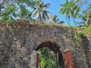 Tarapur Fort