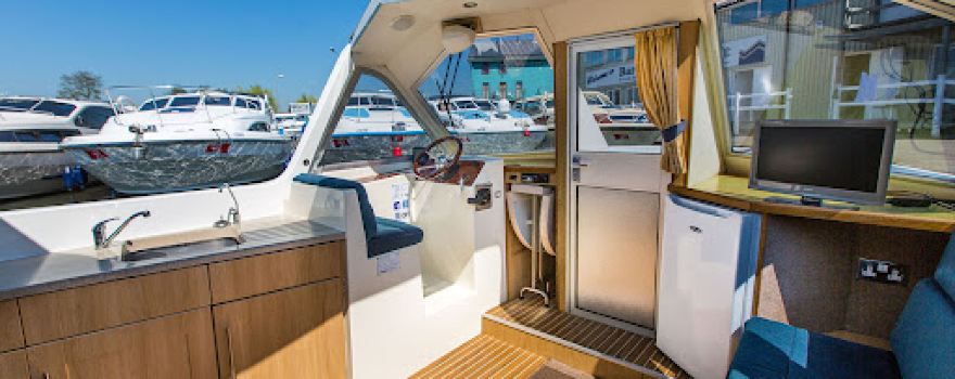 Barnes Brinkcraft Boating Holidays