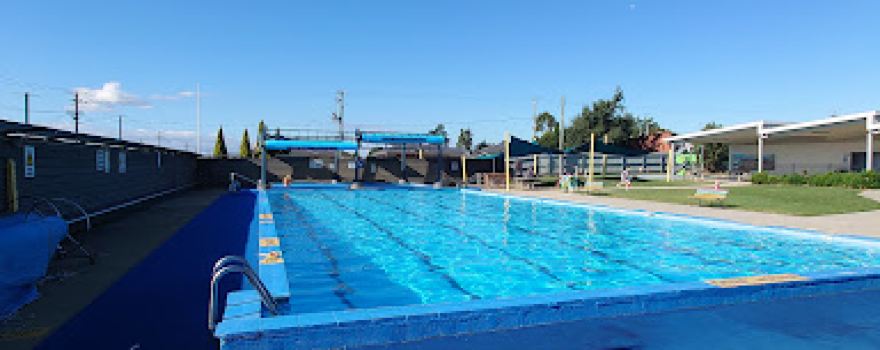 Cressy Swimming Pool