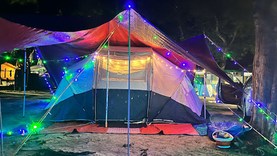 Teluk Batik Camp Site ( Teluk Batik, Lumut, Perak )