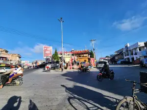 Tugu Siborong-borong