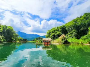 BÈ TRE CÁ DỐC