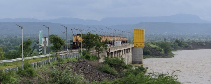 Akkalpada dam