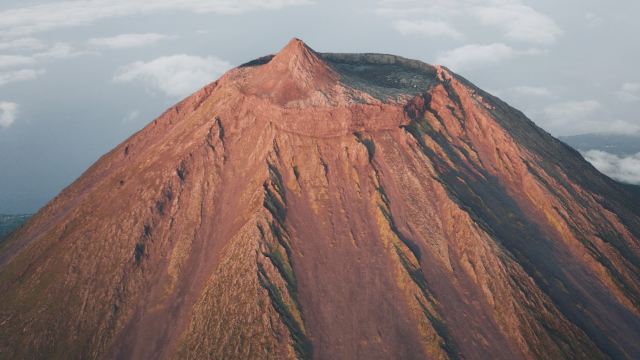 Go Climb Pico Azores