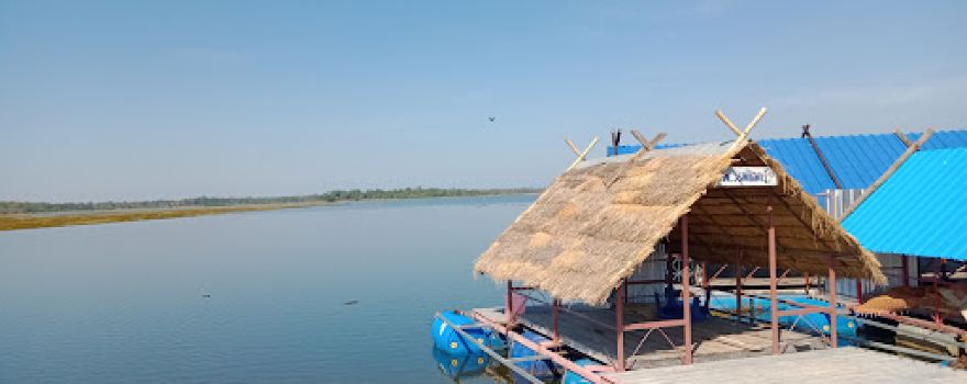 Nonghan Xayabury Rafting Restaurant