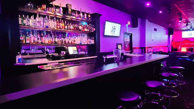 Stiletto Gentlemen's Club of Jacksonville NC