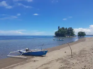 Pantai Tae Manu Belang-Belang