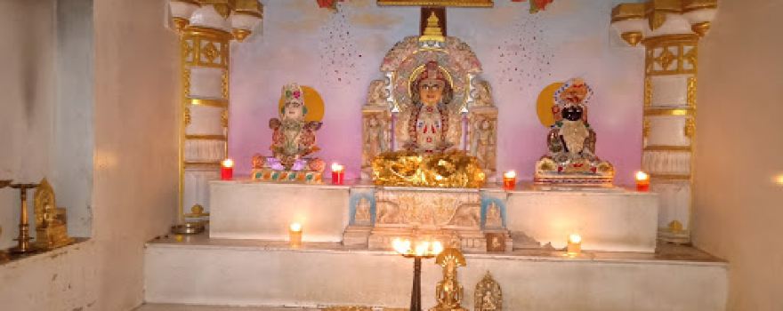 Shri Neminath Bhagwan Jain Derasar