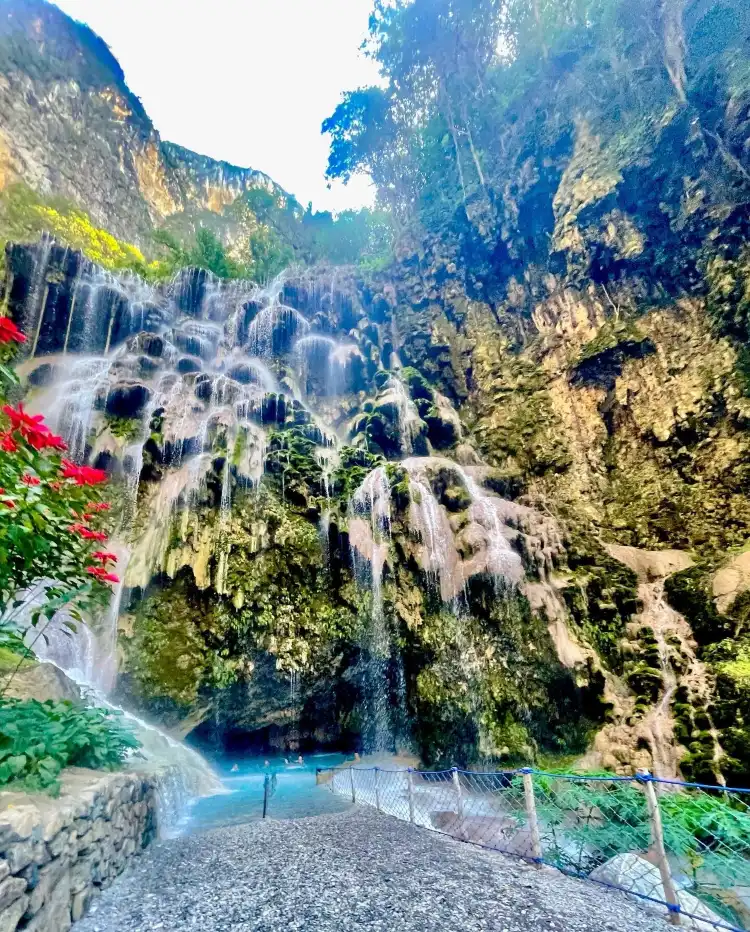 Hotels near Grutas Tolantongo