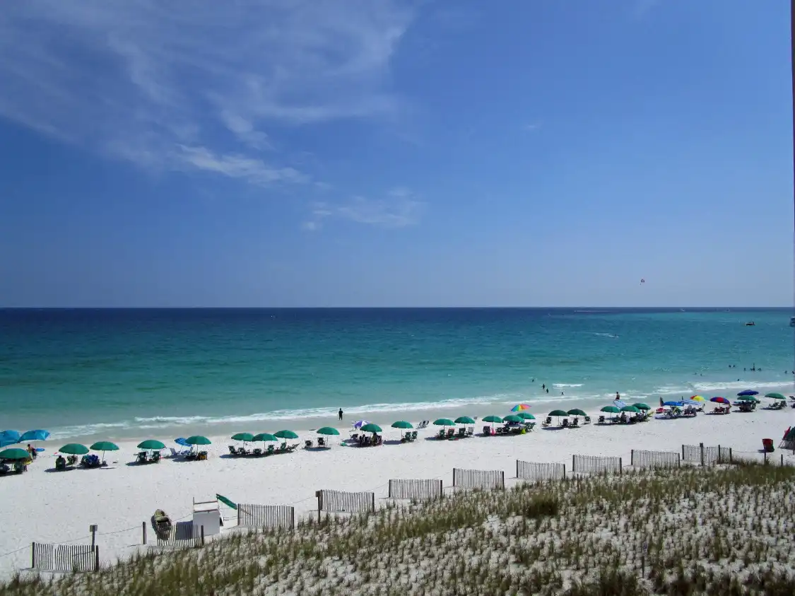 Hotels near Jetty East Beach