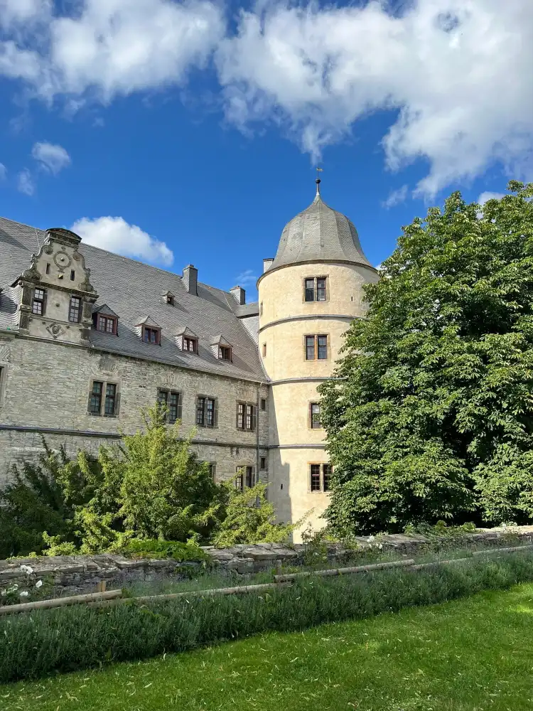 Hôtels à : Buren