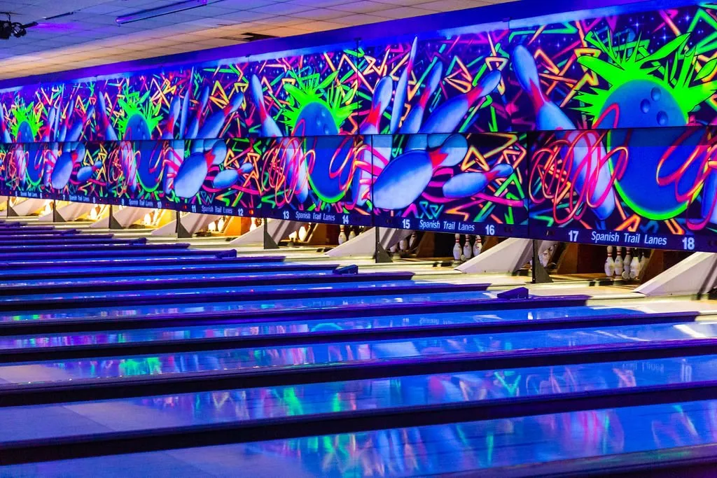 Spanish Trail Lanes Tickets 2025 - 0HJ1112000harl7reE672 W 1440 810 Q80.webp
