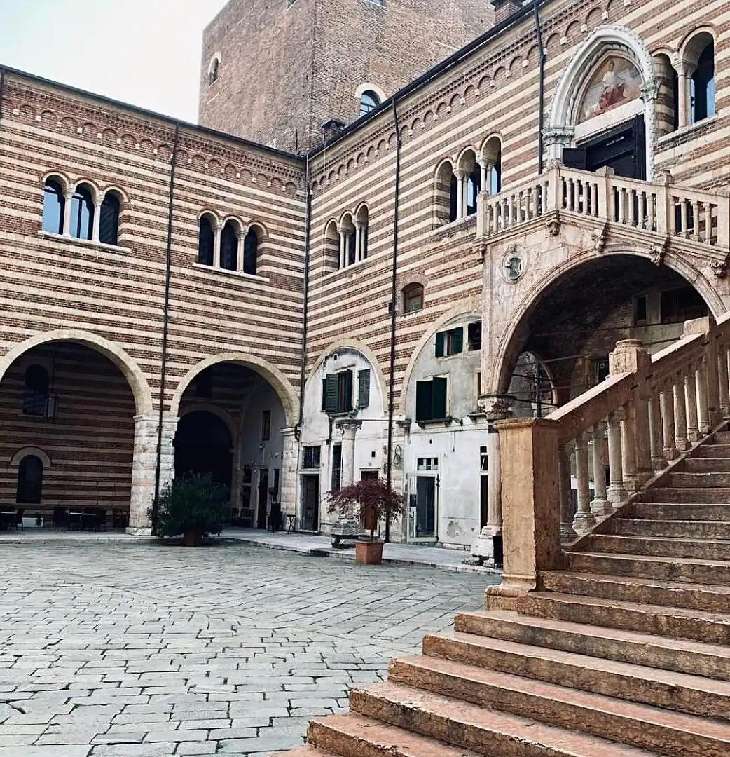 Hotels near Palazzo della Ragione