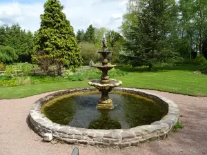 Kenchester Water Gardens