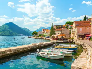 Montenegro Speedboat And Submarine