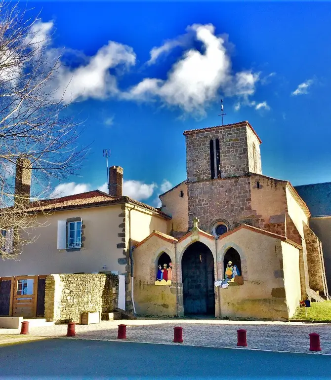 Lhoumois