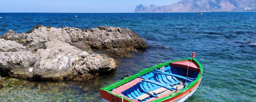 Old Sicilian fishermen