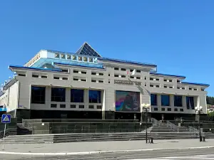 Natsional'nyy Dramaticheskiy Teatr Im. P.v. Kuchiyak