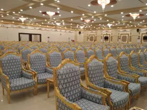 Golden Palace celebrations Bal_khasabh