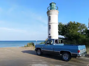 Robert H. Manning Memorial Lighthouse