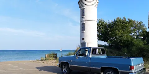 Robert H. Manning Memorial Lighthouse