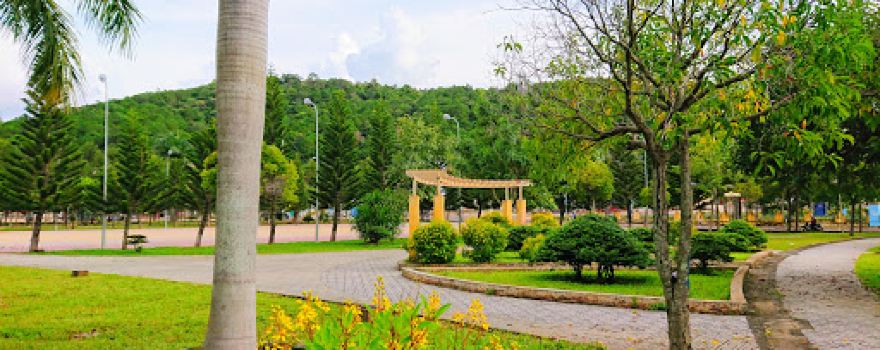Hoa Viên Huyện Lắk