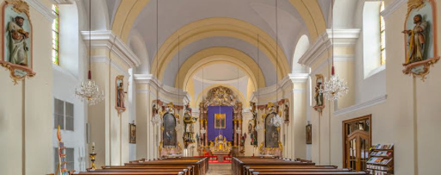 Katholische Pfarrkirche St. Barbara und Agatha