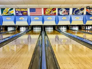 South Main Lanes