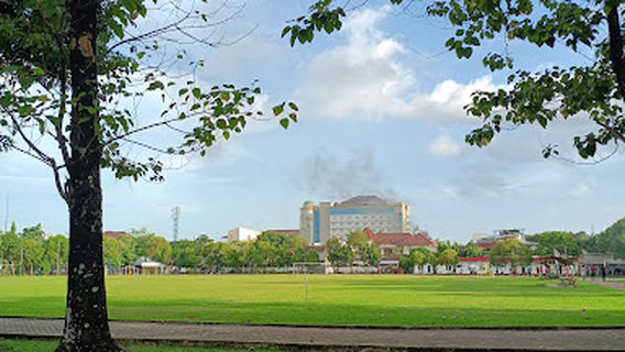 Lapangan Bola TELKOM Makassar