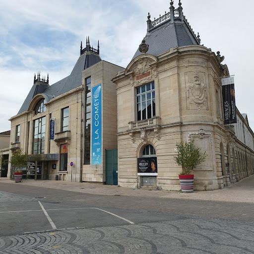 Comet - National Theatre of Chalons-en-Champagne