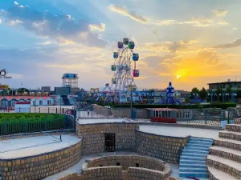 حديقة مارب مدرسةسميه