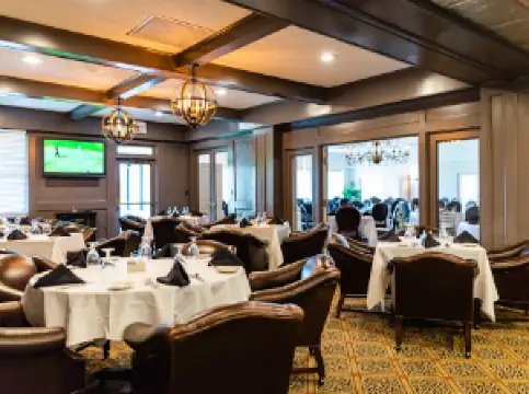 Greenwood Country Club