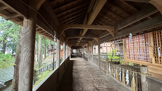 Suwa Taisha Kamisha Honmiya