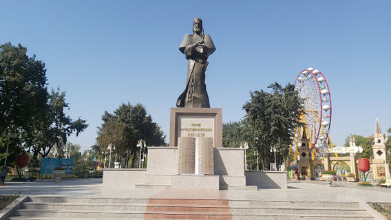 Ferdowsi Statue