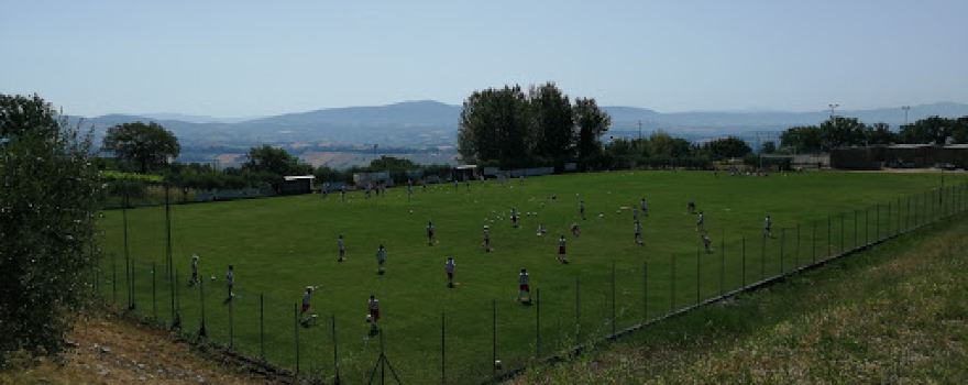Campo da calcio Monte Castello Vibio +via delle sante