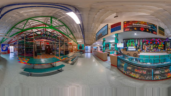 Bogey's Family Fun Center