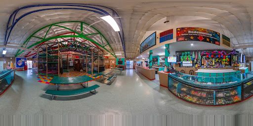Bogey's Family Fun Center