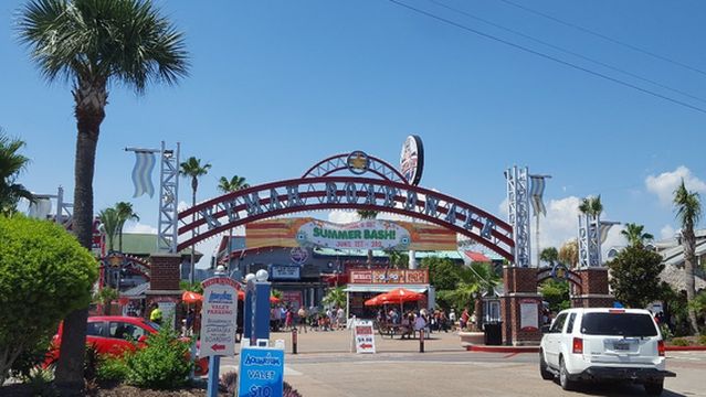 Kemah Boardwalk