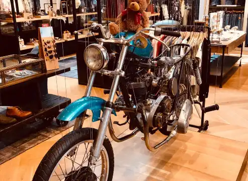 鄰近The Point的酒店