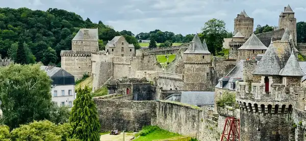 Hotels in Fougeres