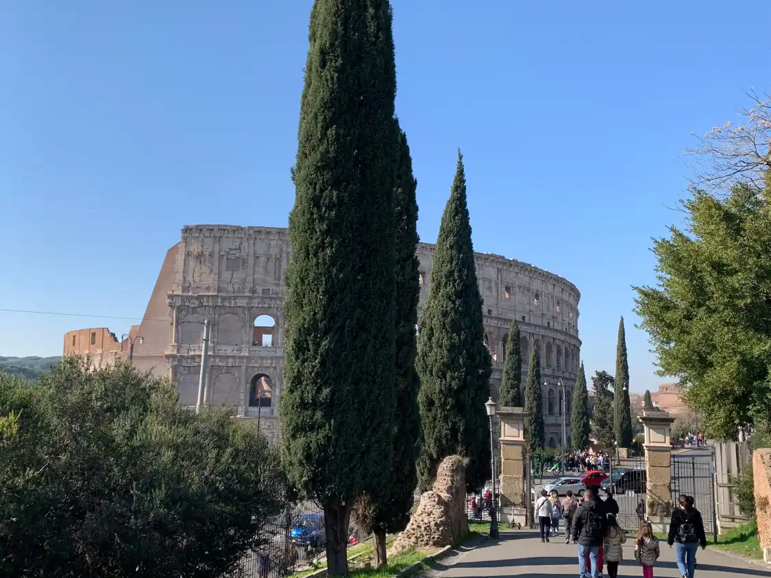 Hotel in zona Parco di Colle Oppio e delle Terme di Traiano