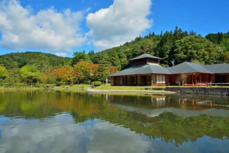 Shirakawa