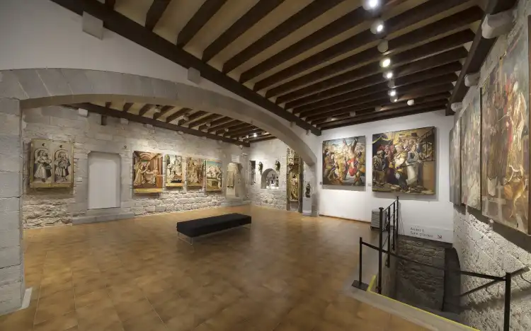 Hotels near Girona Art Museum