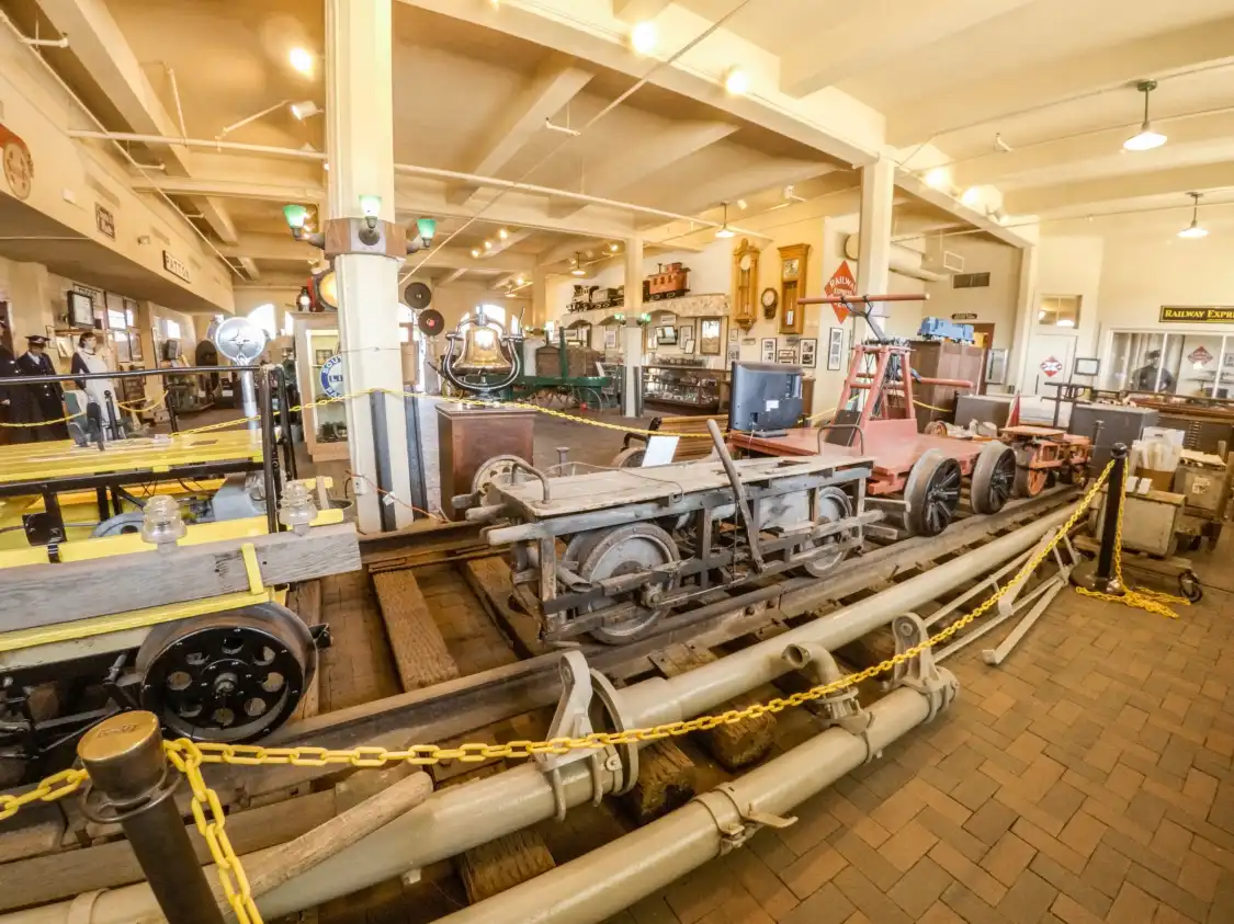 Hotels near San Bernardino History and Railroad Museum