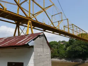 Puente Navarro