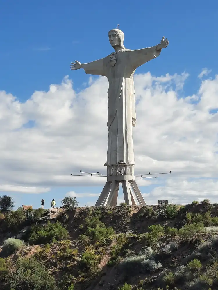 Hotels near Cristo Rey Statue