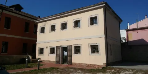 Biblioteca Comunale P.G. Bassan