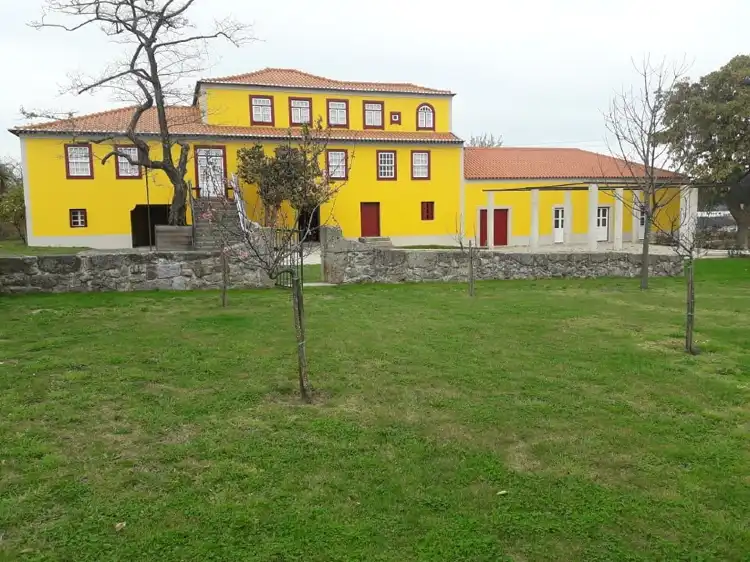 Hotels in Sao Miguel de Seide