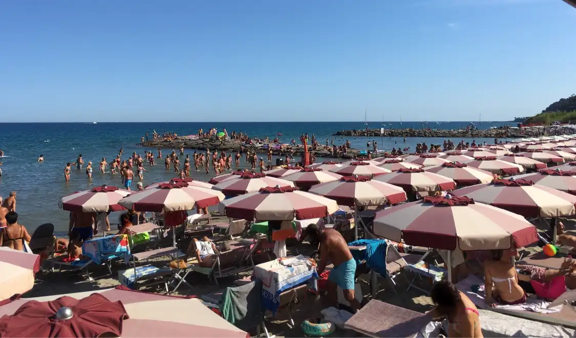 Hotel in zona Bagni Costa d'Oro